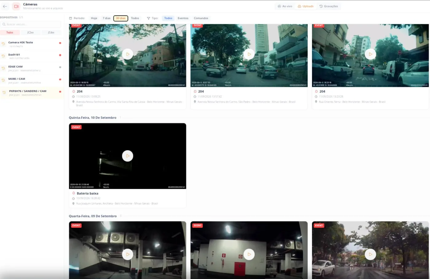 Tela de câmeras da plataforma Vono com lista de veículos, filtros por período e tipo e eventos em vídeo com data, hora e endereço